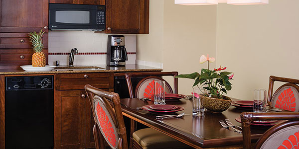 Marriott's Kauai Beach Club - Villa Dining Area